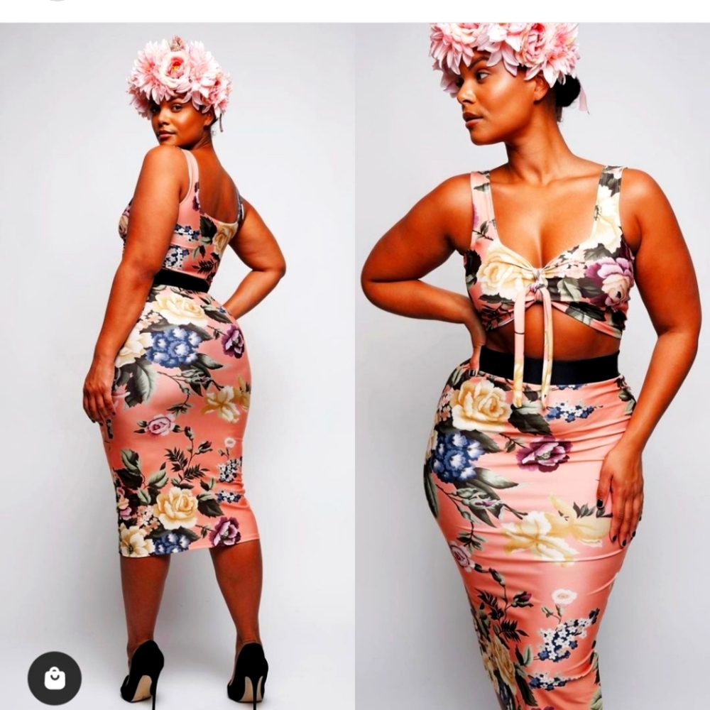 top and skirt only RUE107